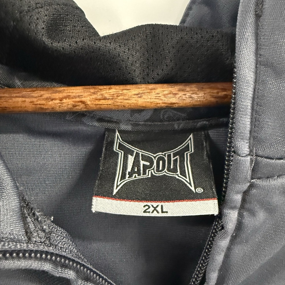 Tapout Men's 2XL Gray Neon Green Full Zip Performance Hoodie MMA Y2K - Picture 2 of 6